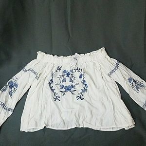 AE embroidered off-the-shoulder top